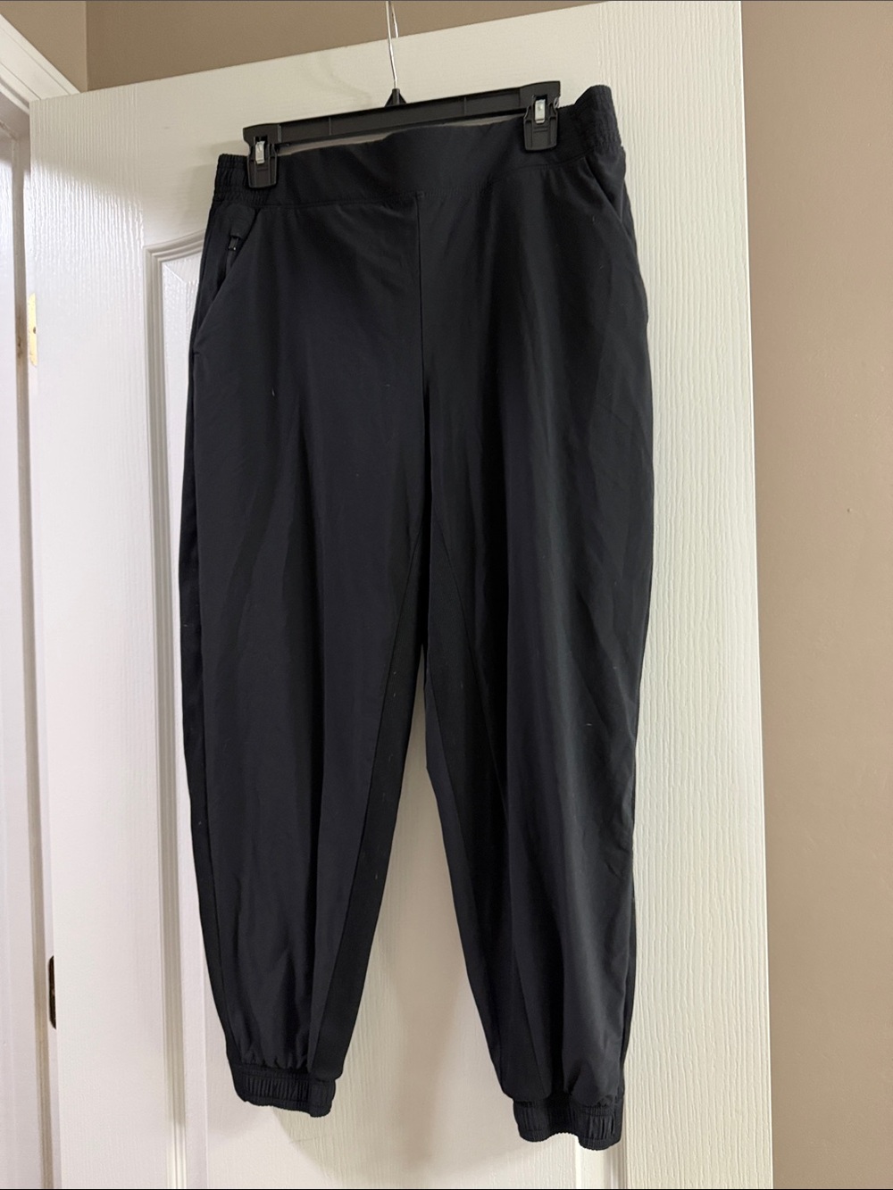 Athleta Black Elastic Waist Performance Pants
